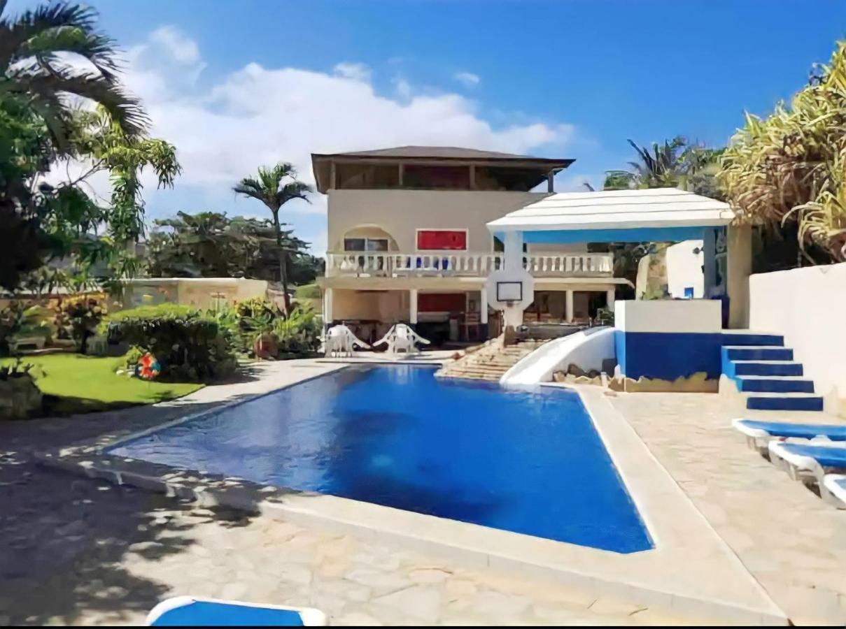 Stunning Oceanfront Villa In Cabarete, Dominican Republic Puerto Plata Exterior photo